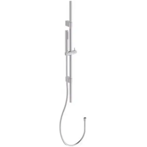 Brausekombination aus verchromtem Metall mit ergonomischem Schlauch von Ideal Standard. Vertikale Halterung zur Befestigung an der Wand.